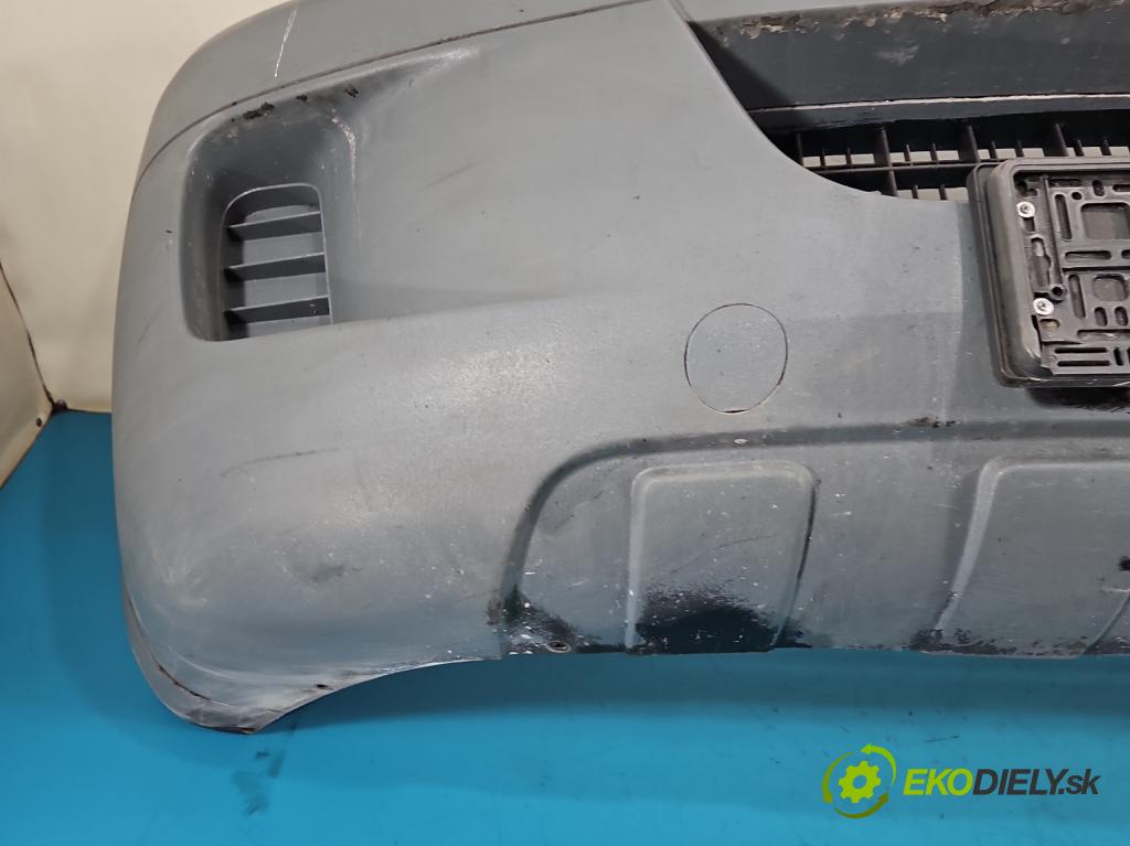 Iveco Daily IV 2006-2014 2.3 HPI 136 HP manual 100 kW 2287 cm3 5- nárazník predné  (Kľučka dverí ostatné)