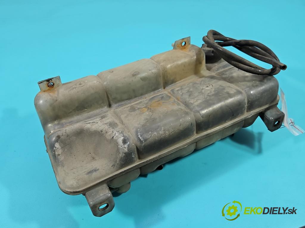 Iveco Daily IV 2006-2014 2.3 HPI 136 HP manual 100 kW 2287 cm3 5- Nádrž: kompenzačné: