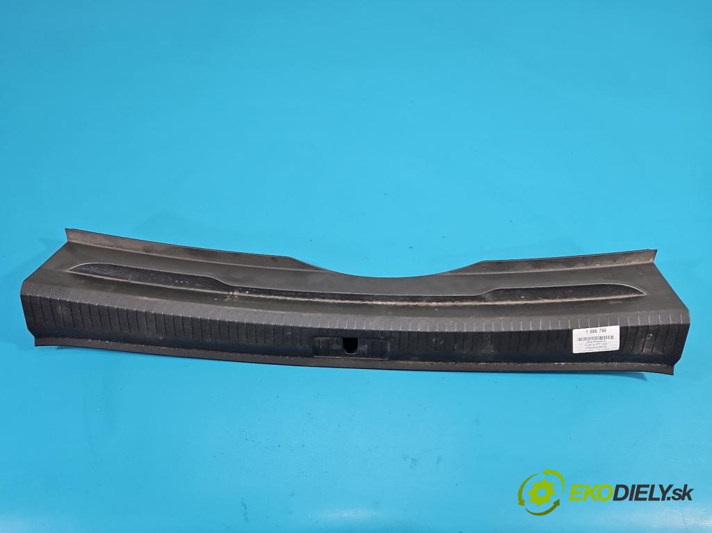 Vw Golf VII 2012-2020 1.6 tdi 105 HP manual 77 kW 1598 cm3 5- kryt plast 5G9863459