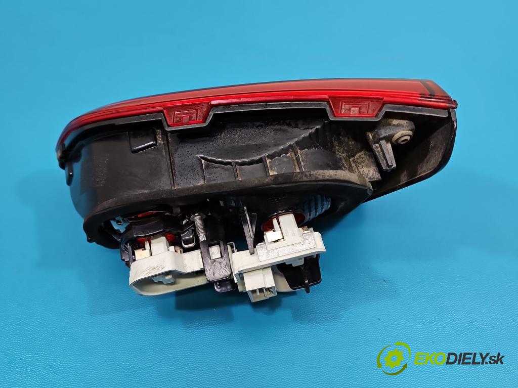 Vw Golf VII 2012-2020 1.6 tdi 105 hp manual 77 kW 1598 cm3 5- světlo zadní levé kufrových dveří 5G9945093D