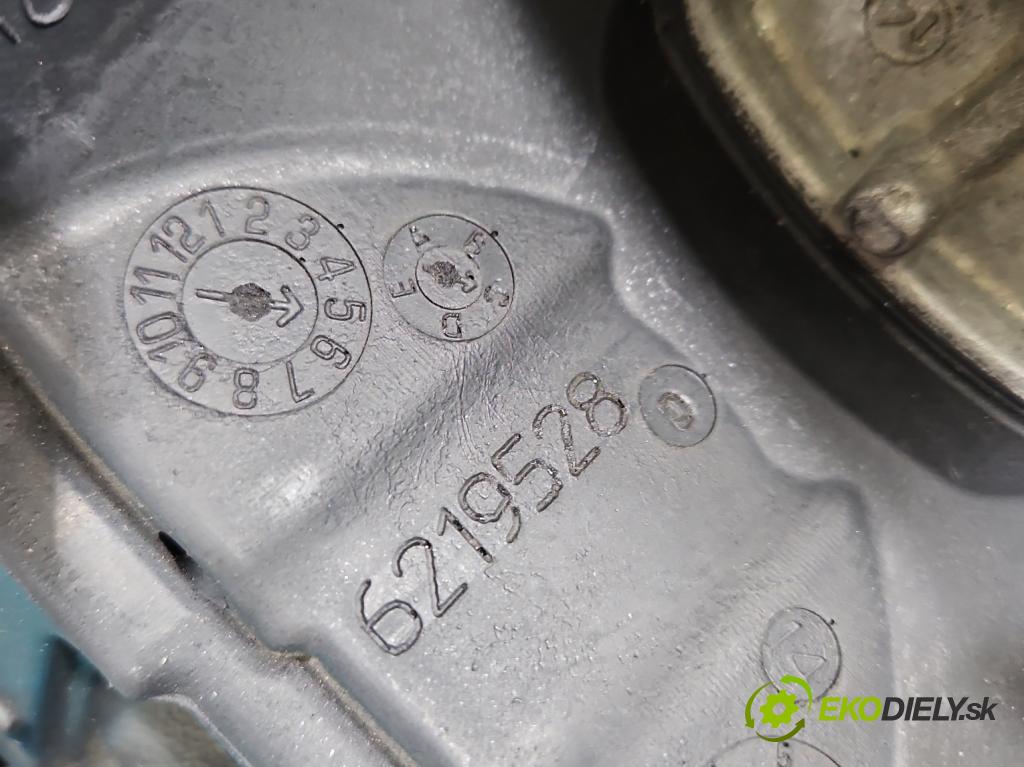 Vw Golf VII 2012-2020 1.6 tdi 105 HP manual 77 kW 1598 cm3 5- volant  (Volant)