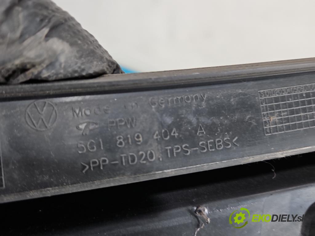 Vw Golf VII 2012-2020 1.6 tdi 105 HP manual 77 kW 1598 cm3 5- torpédo 5C1819404A (Torpédo (plast pod čelným sklom))