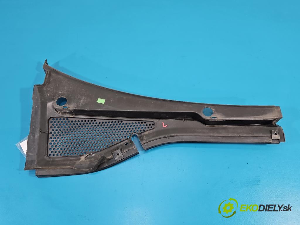 Vw Golf VII 2012-2020 1.6 tdi 105 HP manual 77 kW 1598 cm3 5- torpédo 5C1819403A (Torpédo (plast pod čelným sklom))