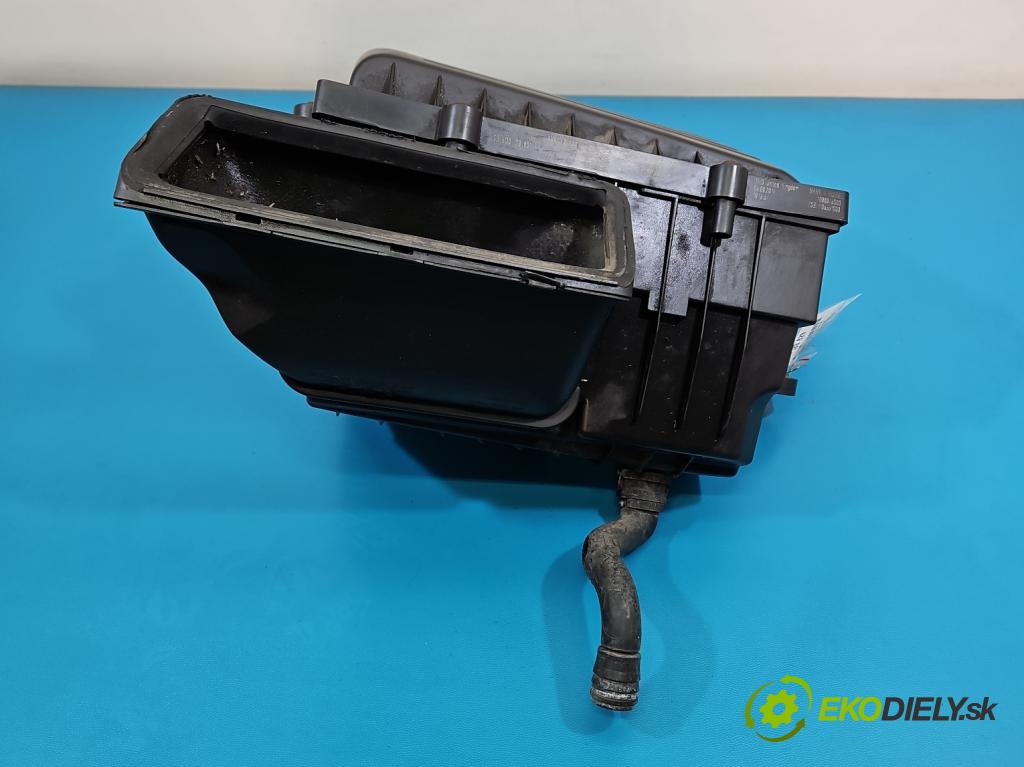 Vw Golf VII 2012-2020 1.6 tdi 105 hp manual 77 kW 1598 cm3 5- obal filtra vzduchu 5Q0129618B (Kryt vzduchového filtru)