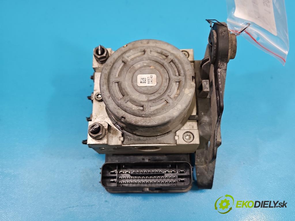Vw Golf VII 2012-2020 1.6 tdi 105 HP manual 77 kW 1598 cm3 5- čerpadlo abs 5Q0907379L (Pumpa ABS)