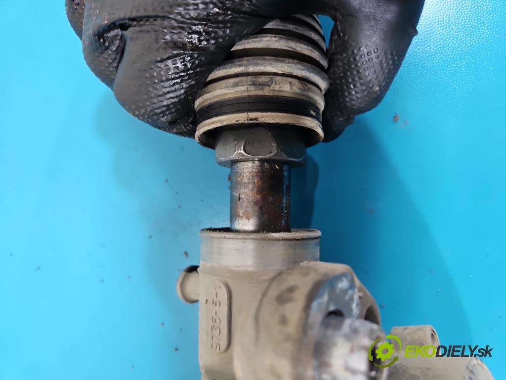 Vw Golf VII 2012-2020 1.6 tdi 105 HP manual 77 kW 1598 cm3 5- Ozubené kolo: volant 5Q1423051AE