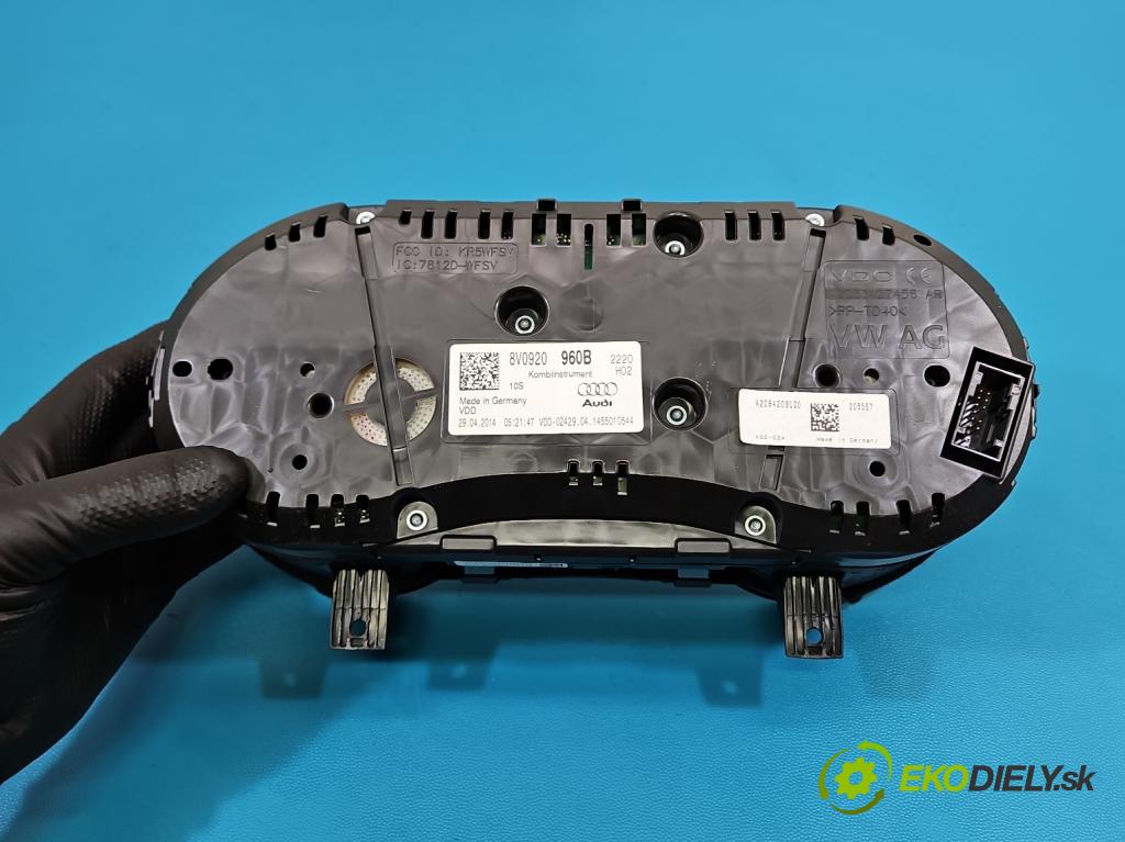 Audi A3 8V 2013-2020 1.8 TFSI 179KM automatic 132 kW 1798 cm3 4- prístrojovka/ budíky 8V0920960B (Prístrojová doska)