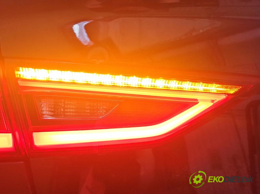 Audi A3 8V 2013-2020 1.8 TFSI 179KM automatic 132 kW 1798 cm3 4- světlo zadní levé kufrových dveří 8V5945093C