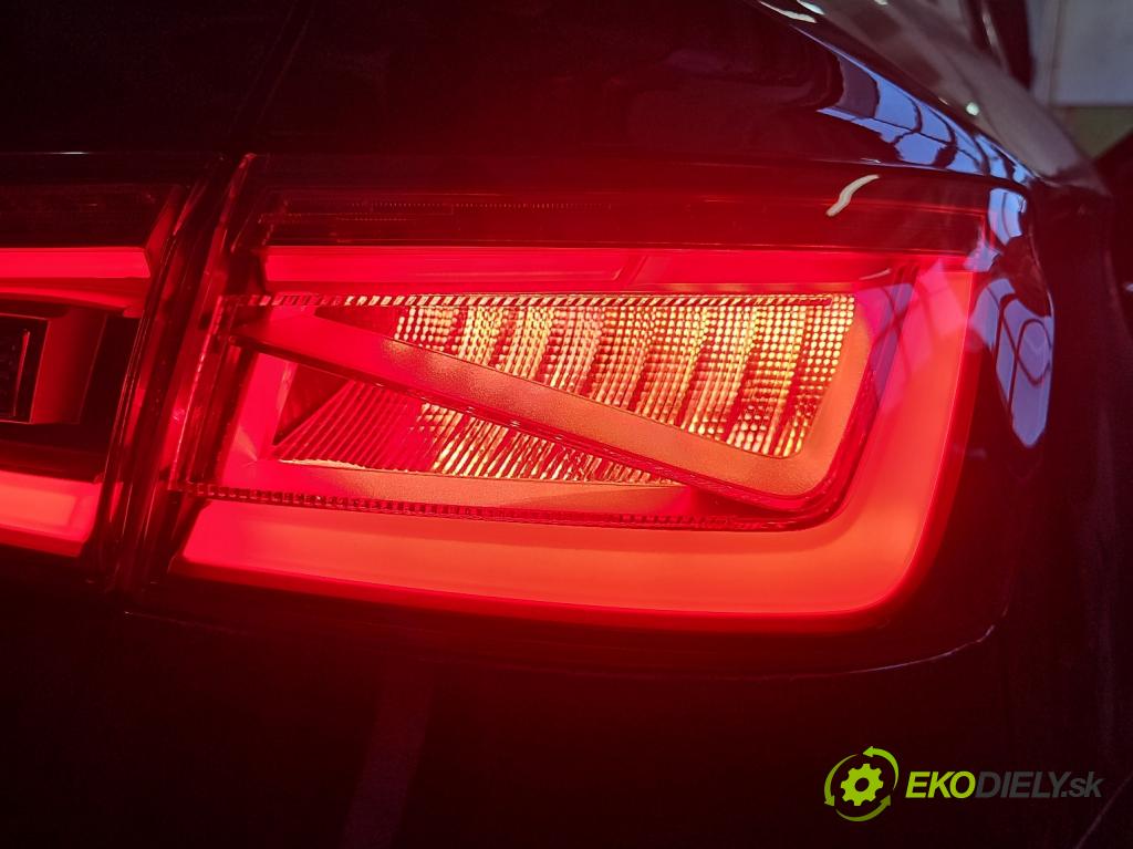 Audi A3 8V 2013-2020 1.8 TFSI 179KM automatic 132 kW 1798 cm3 4- svetlo / reflektor zadné pravé 8V5945096C (Kľučka dverí ostatné)