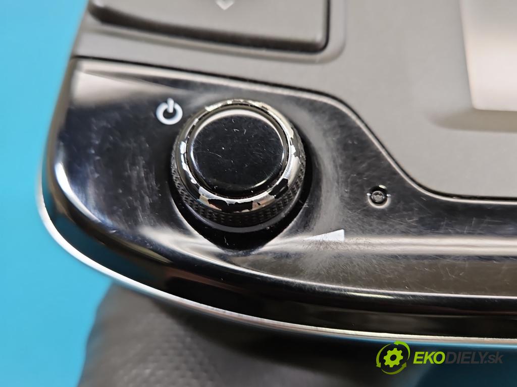 Hyundai I30 III 2016- 1.4 16V 100 HP manual 73.3 kW 1368 cm3 5- Radio originál 96180-G4700PMP