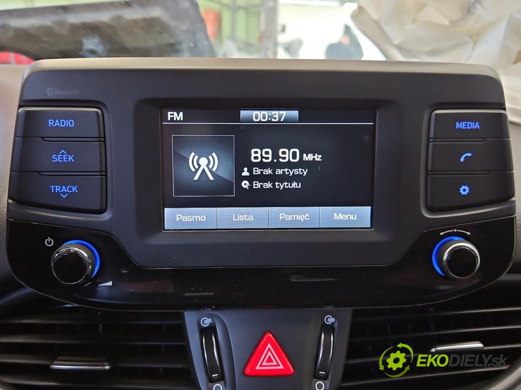 Hyundai I30 III 2016- 1.4 16V 100 HP manual 73.3 kW 1368 cm3 5- Radio originál 96180-G4700PMP