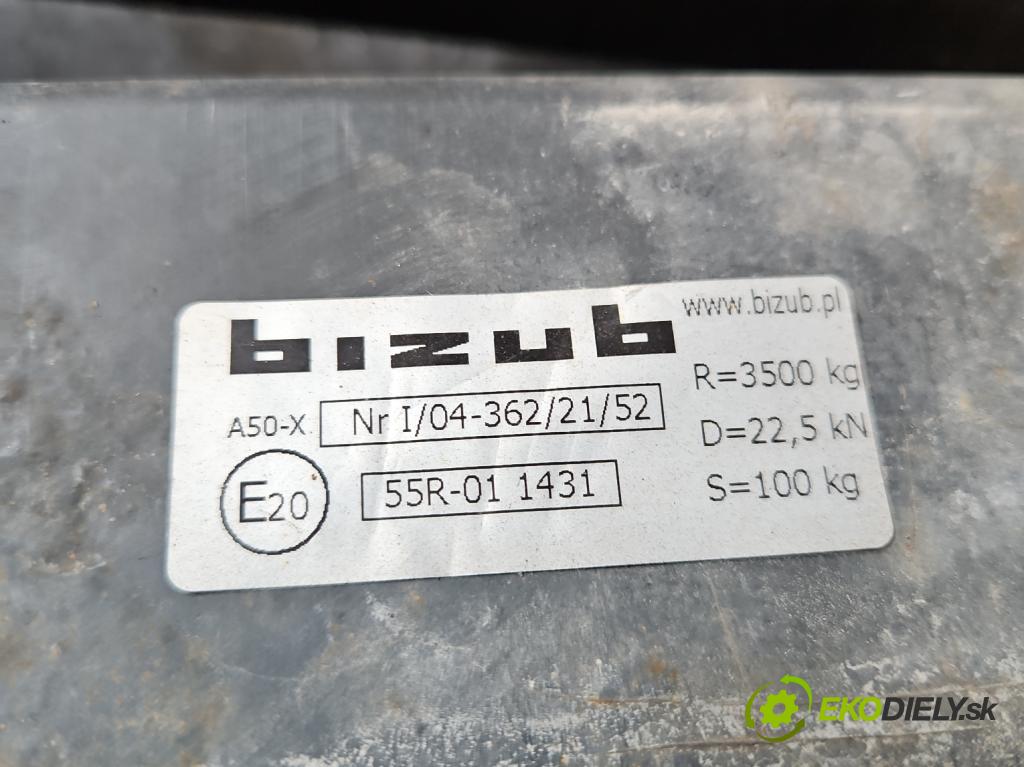 Iveco Daily IV 2006-2014 2.3 HPI 136 HP manual 100 kW 2287 cm3 5- Hák: vlečení:  (Ťažné zariadenie)