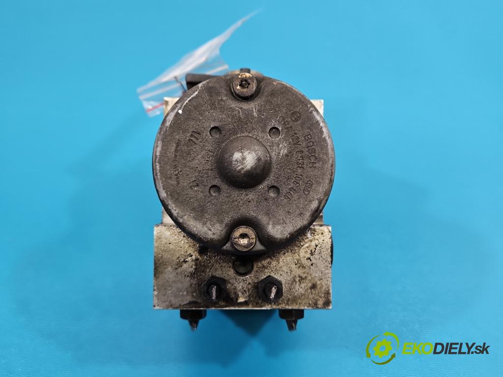 Vw Passat B5 1995-2005 1.9 tdi 110 HP manual 81 kW 1896 cm3 5- čerpadlo abs 0273004281 (Pumpa ABS)