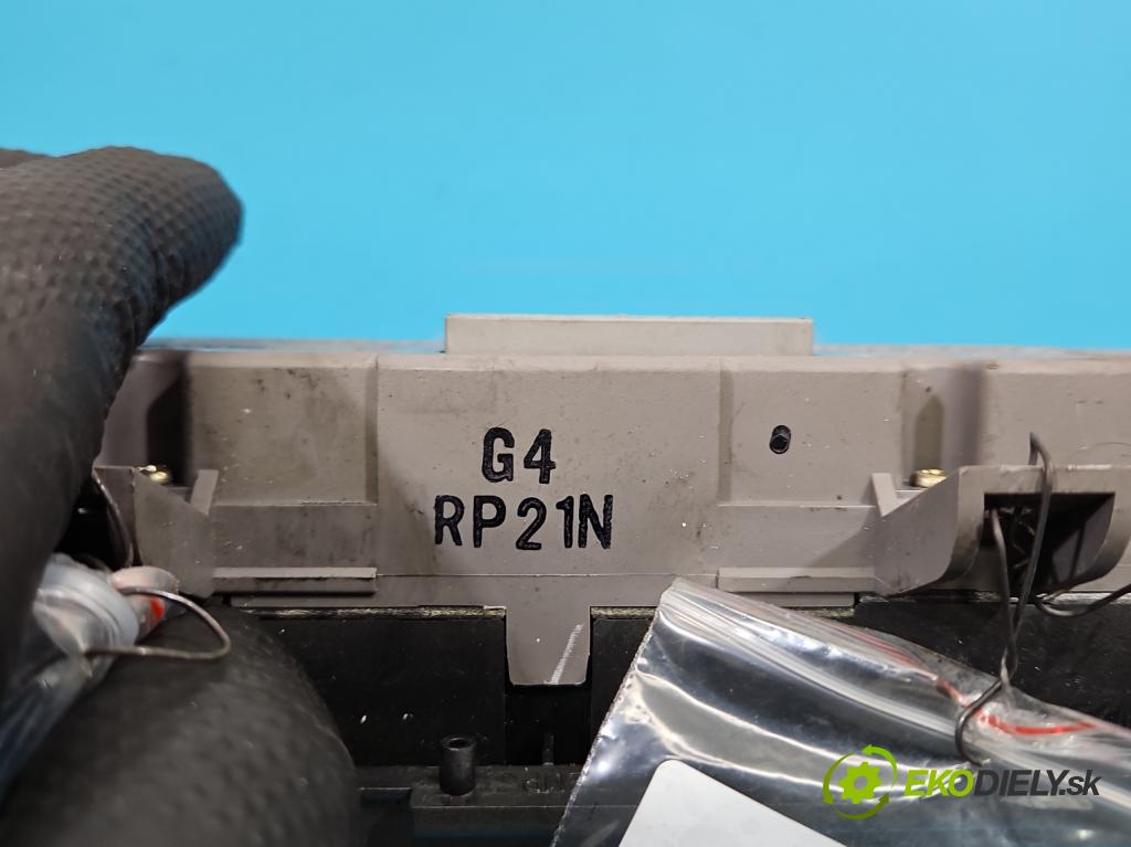 Honda CR-V II 2001-2006 2.2 CTDi: N22A2 140 HP manual 103 kW 2204 cm3 5- panel kúrenia