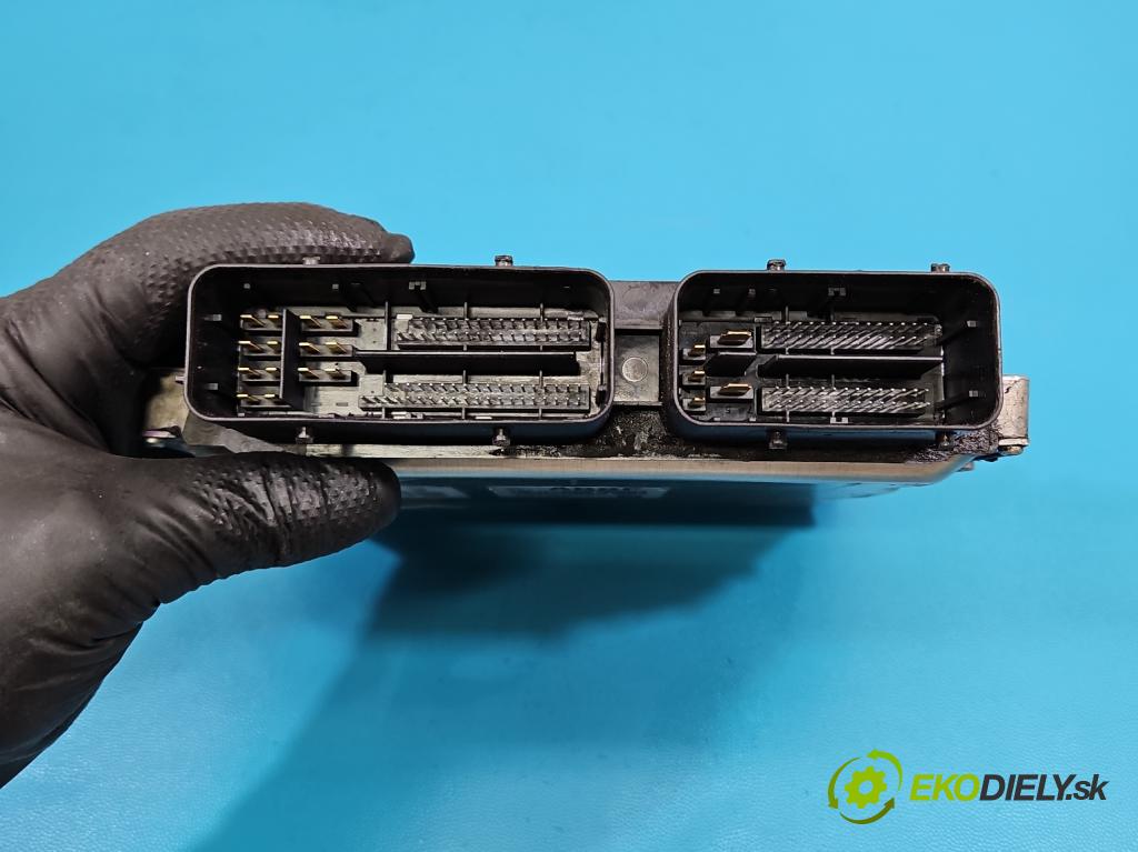 Opel Astra IV 2009-2015 1.7 cdti 110 HP manual 81 kW 1686 cm3 5- riadiaca jednotka motora 55588354