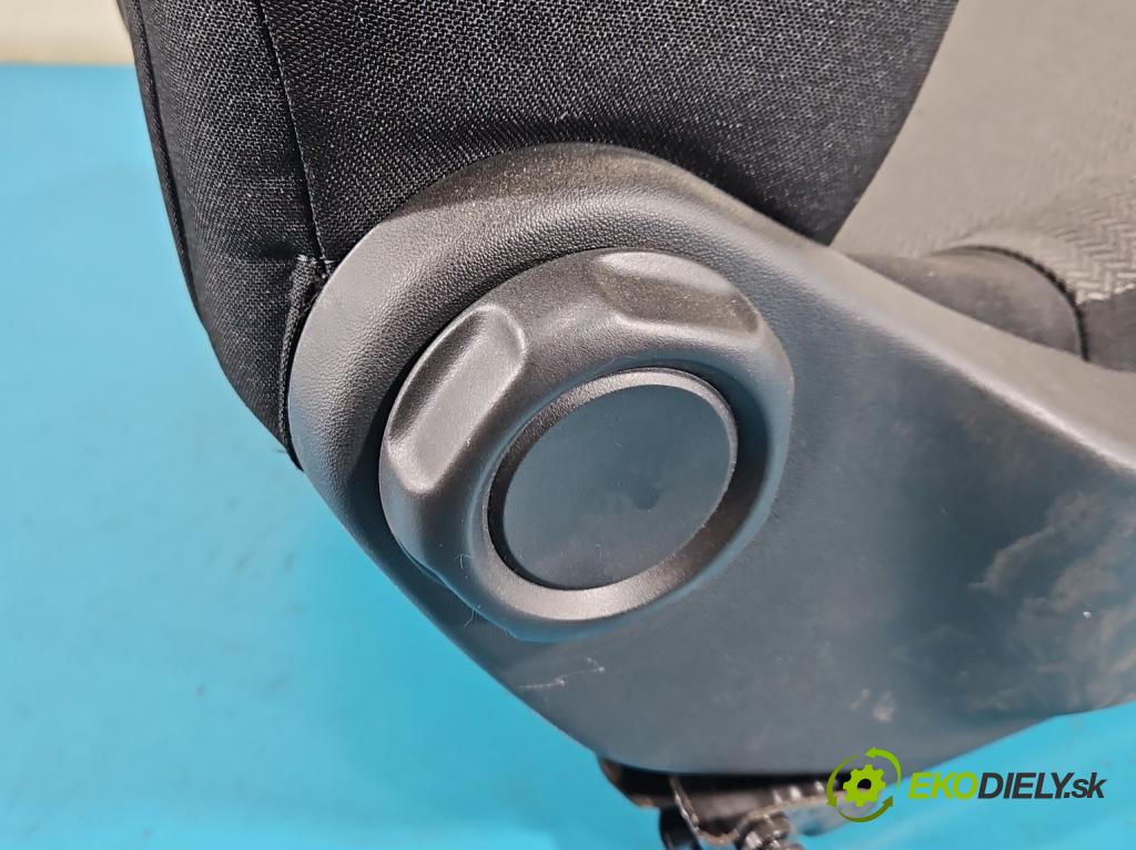 Citroen C3 III 2016-2024 1.2 12V 82 HP manual 60 kW 1199 cm3 5- Sedačka pravý  (Sedadlo)