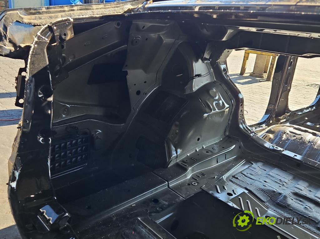 Bmw 3 G20 2018- 2.0 T 156 HP automatic 115 kW 1998 cm3 4- blatník zadné ľavý
