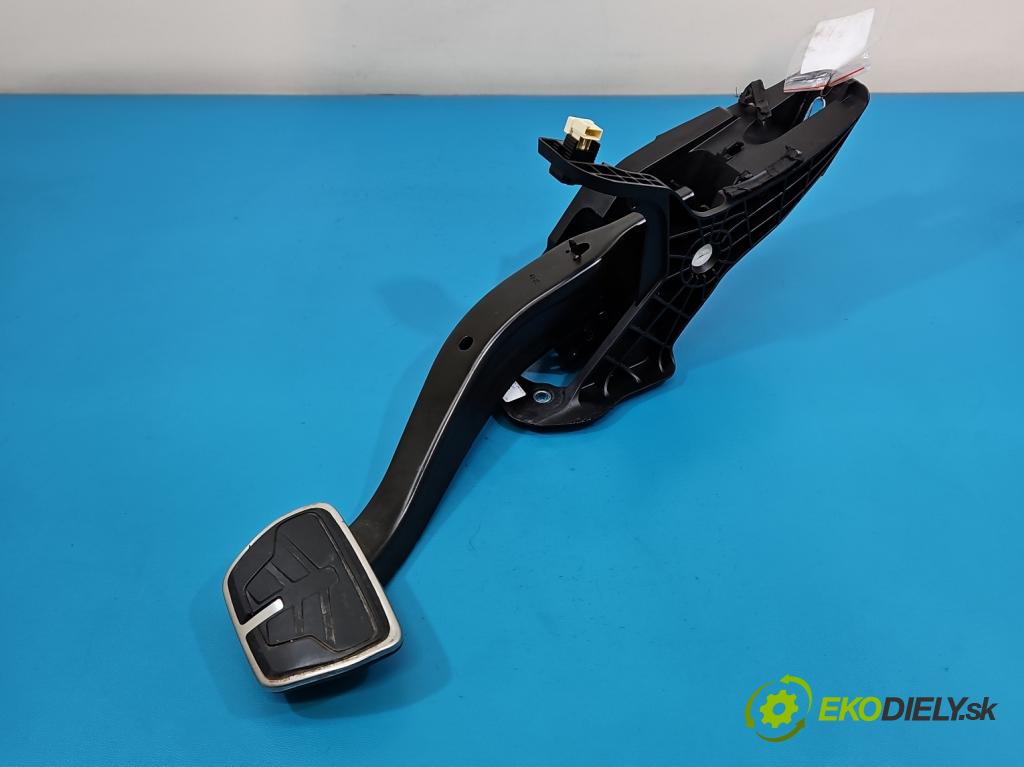 Bmw 3 G20 2018- 2.0 T 156 hp automatic 115 kW 1998 cm3 4- pedály CJ1430797E5T