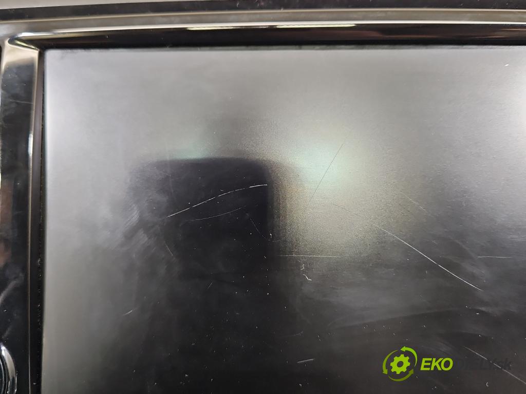 Skoda Octavia III 2013- 2.0 tdi 150 HP manual 110 kW 1968 cm3 5- Radio originál 5E0919606