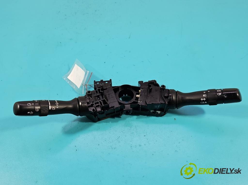 Toyota Auris I 2006-2013 1.3 16V 99 HP manual 73 kW 1329 cm3 5- prepínač komplex: 0241117F582 (Prepínacie páčky pod volantom)
