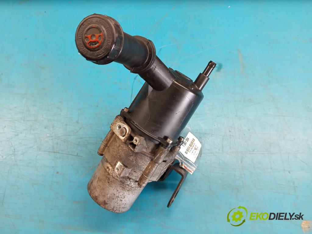 Citroen C4 I 2004-2011 1.4 16V 88 HP manual 65 kW 1360 cm3 5- čerpadlo posilovač 9657613580 (Servočerpadlo)