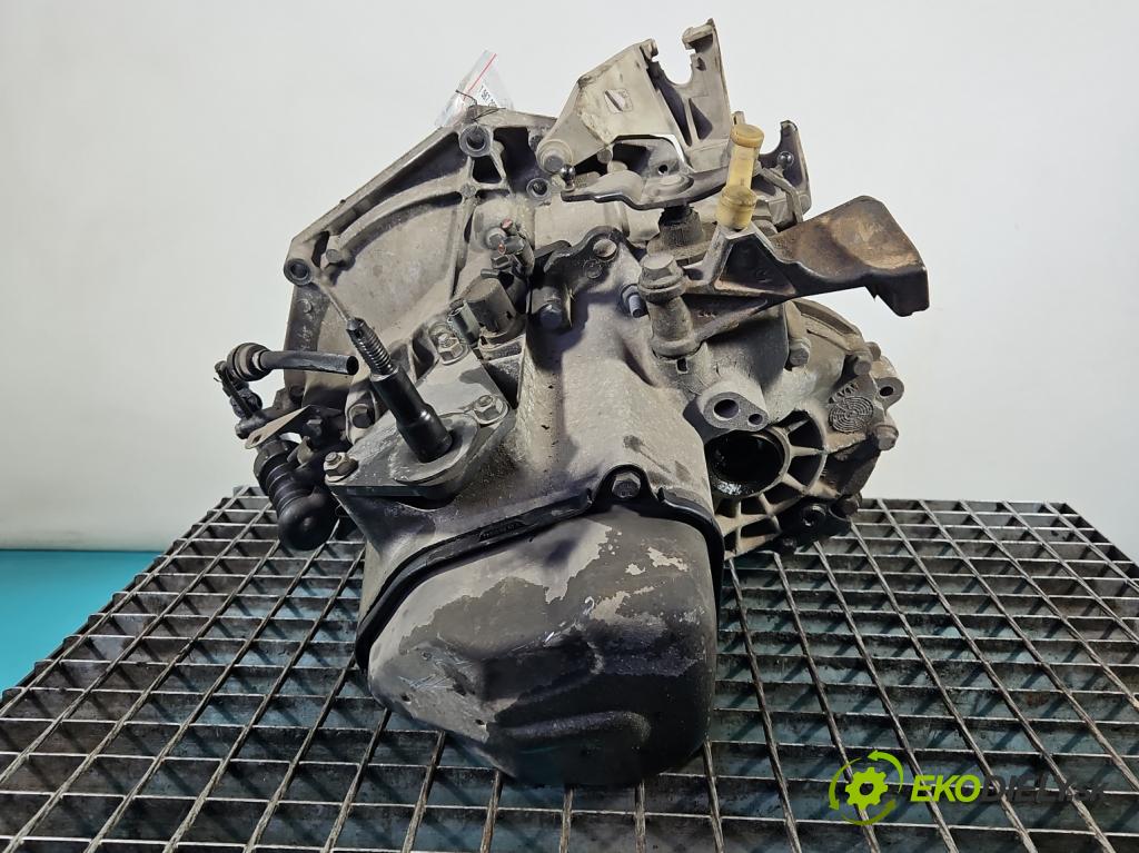 Citroen C4 I 2004-2011 1.4 16V 88 hp manual 65 kW 1360 cm3 5- převodovka stupňová manual 20CQ15