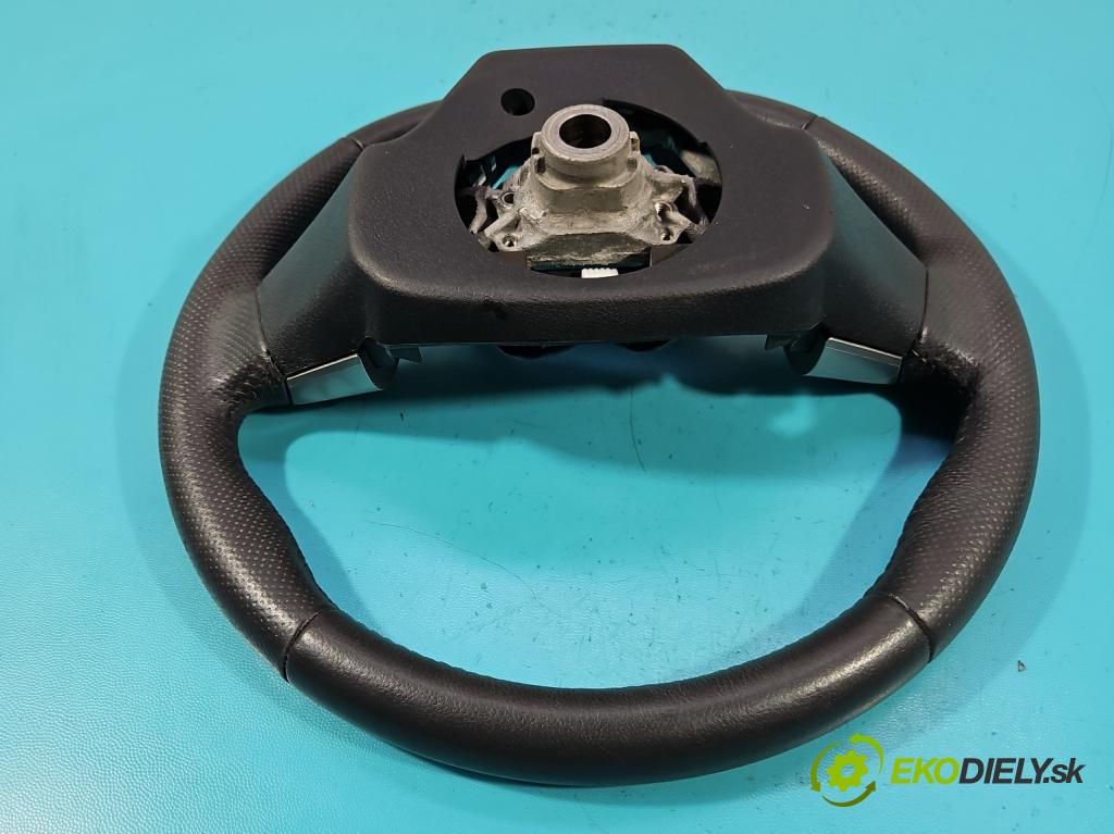Toyota Auris I 2006-2013 1.3 16V 99 HP manual 73 kW 1329 cm3 5- volant  (Volant)