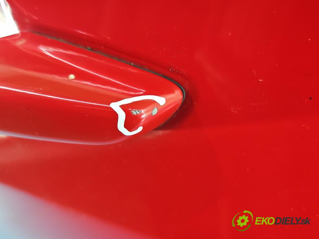 Hyundai I30 III 2016- 1.4 16V 100 HP manual 73.3 kW 1368 cm3 5- dvere predné pravé  (Kľučka dverí ostatné)