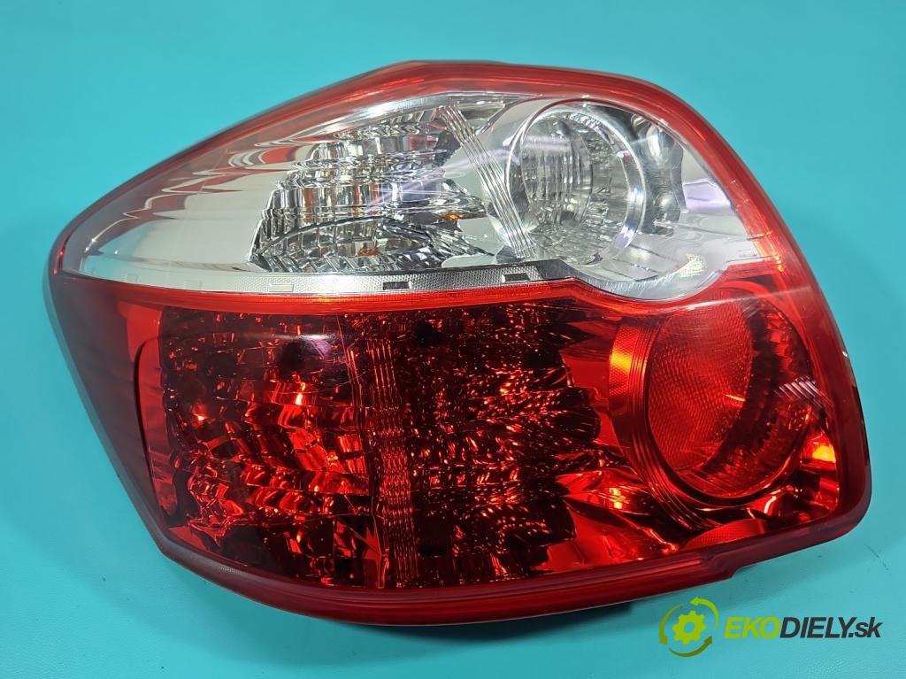 Toyota Auris I 2006-2013 1.3 16V 99 HP manual 73 kW 1329 cm3 5- svetlo / reflektor zadné ľavé blatník 81560-02540-00