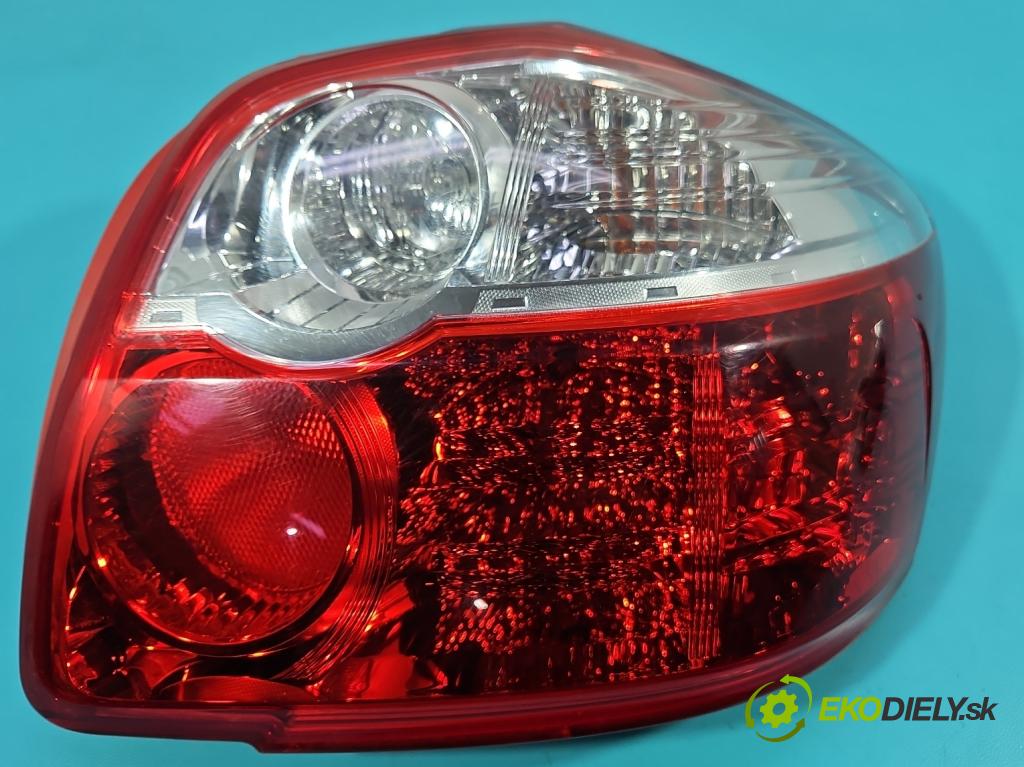 Toyota Auris I 2006-2013 1.3 16V 99 HP manual 73 kW 1329 cm3 5- svetlo / reflektor zadné pravé 81550-02540 (Kľučka dverí ostatné)
