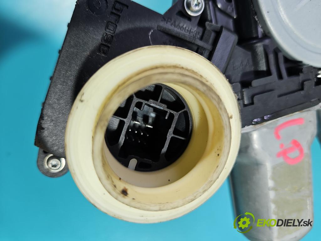 Toyota Auris I 2006-2013 1.3 16V 99 HP manual 73 kW 1329 cm3 5- mechanizmus okna predné ľavý 977555-108