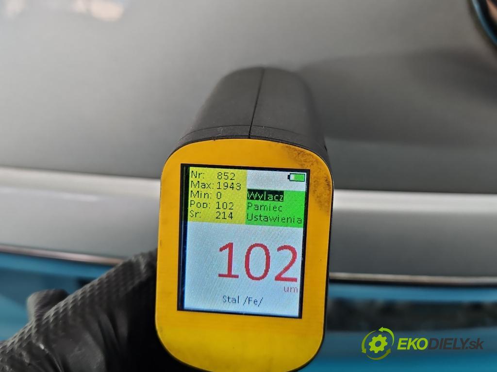 Toyota Auris I 2006-2013 1.3 16V 99 HP manual 73 kW 1329 cm3 5- zadna kufor  (Kapota zadná (kufor))