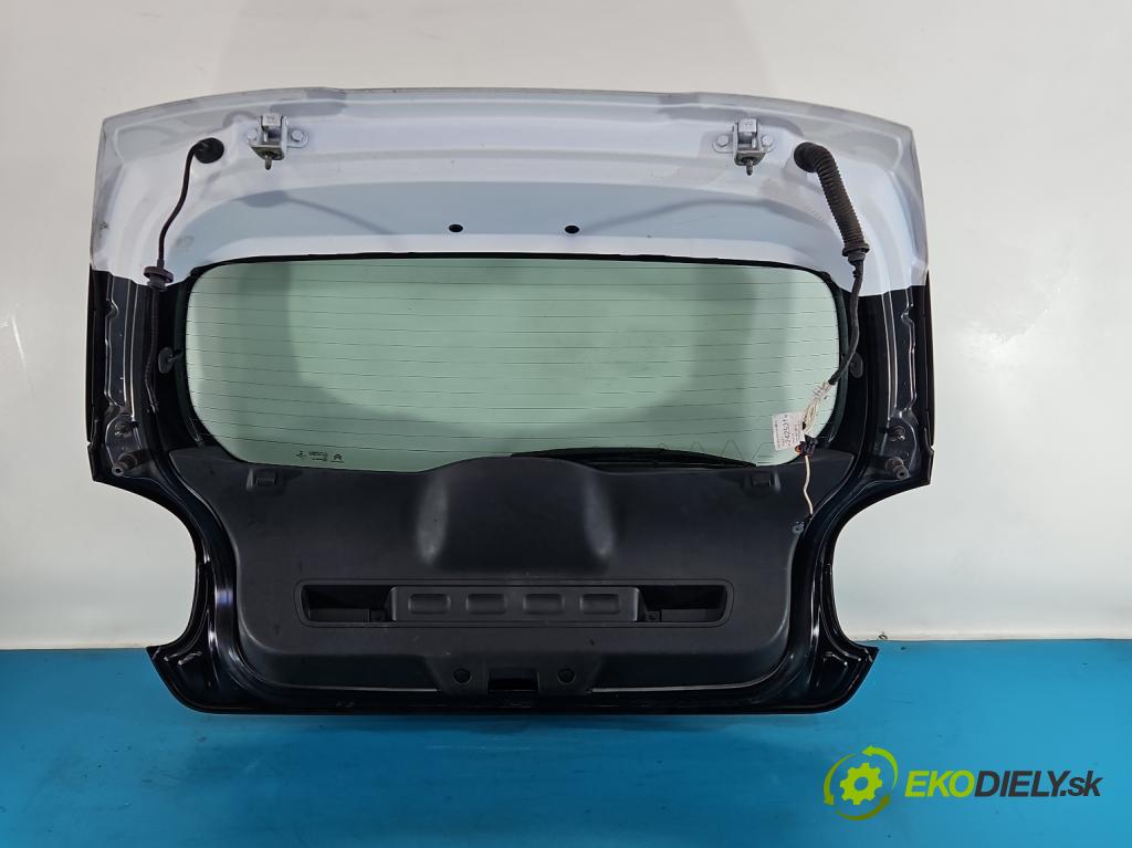 Citroen C3 III 2016-2024 1.2 12V 82 hp manual 60 kW 1199 cm3 5- zadní kufrové dveře  (Zadní kapota (kufr))