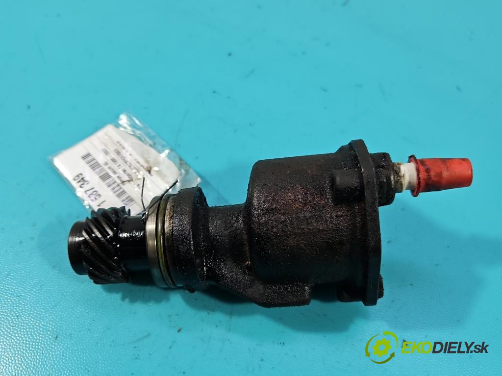 Vw Transporter T4 1990-2003 1.9d 61 hp manual 45 kW 1896 cm3 5- čerpadlo vákuum 068145207
