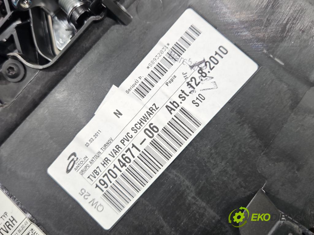 Vw Passat B7 2010-2014 2.0 tdi 140 HP automatic 103 kW 1968 cm3 5- sedačke: komplet