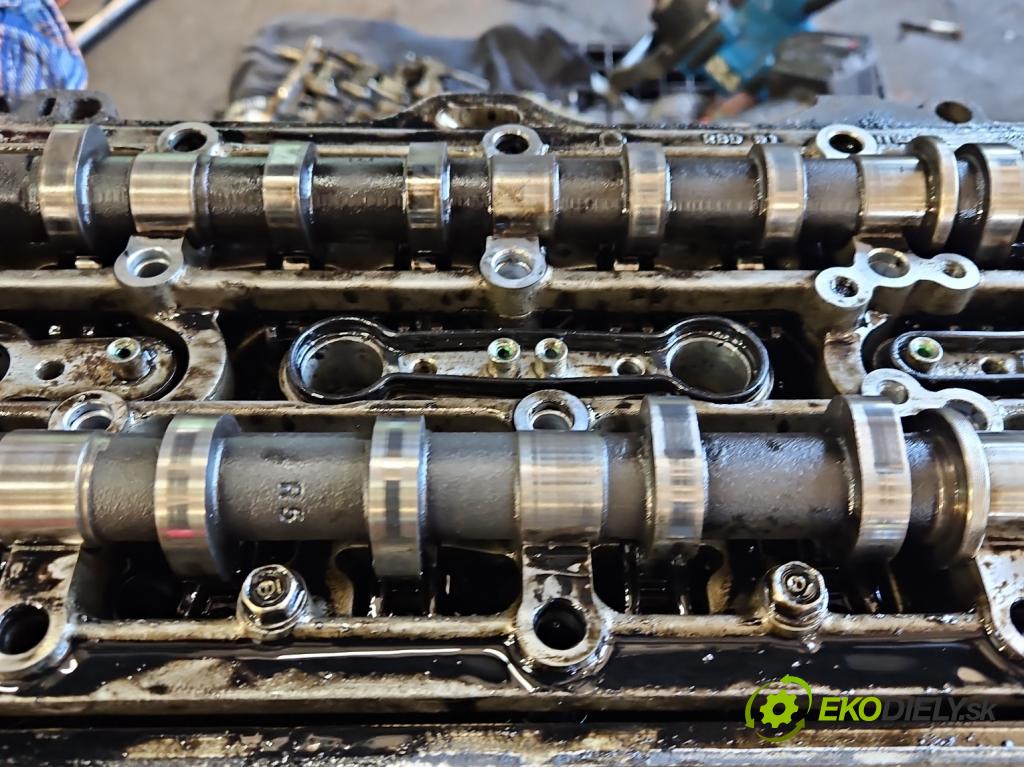 Honda CR-V II 2001-2006 2.2 CTDi: N22A2 140 HP manual 103 kW 2204 cm3 5- Hlava: motora N22A2