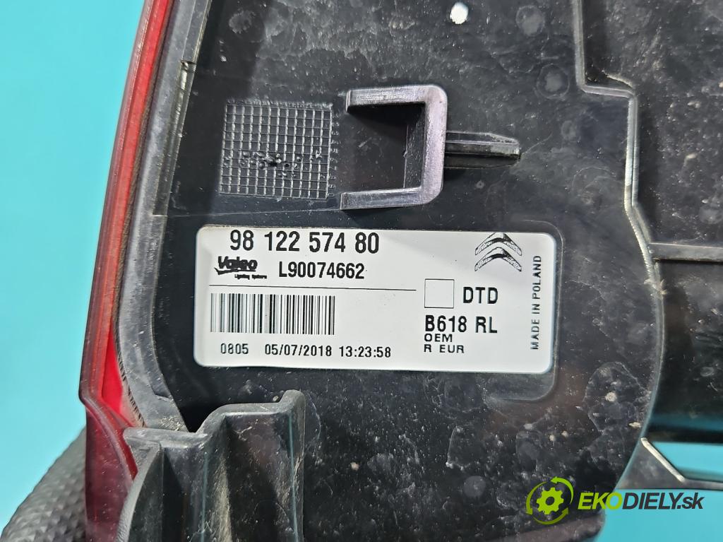 Citroen C3 III 2016-2024 1.2 12V 82 HP manual 60 kW 1199 cm3 5- svetlo / reflektor zadné pravé 9812257480 (Kľučka dverí ostatné)