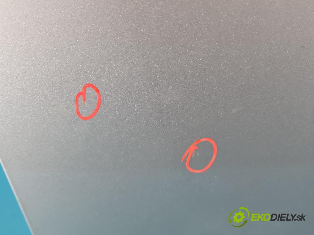 Toyota Auris I 2006-2013 1.3 16V 99 HP manual 73 kW 1329 cm3 5- dvere predné pravé  (Kľučka dverí ostatné)