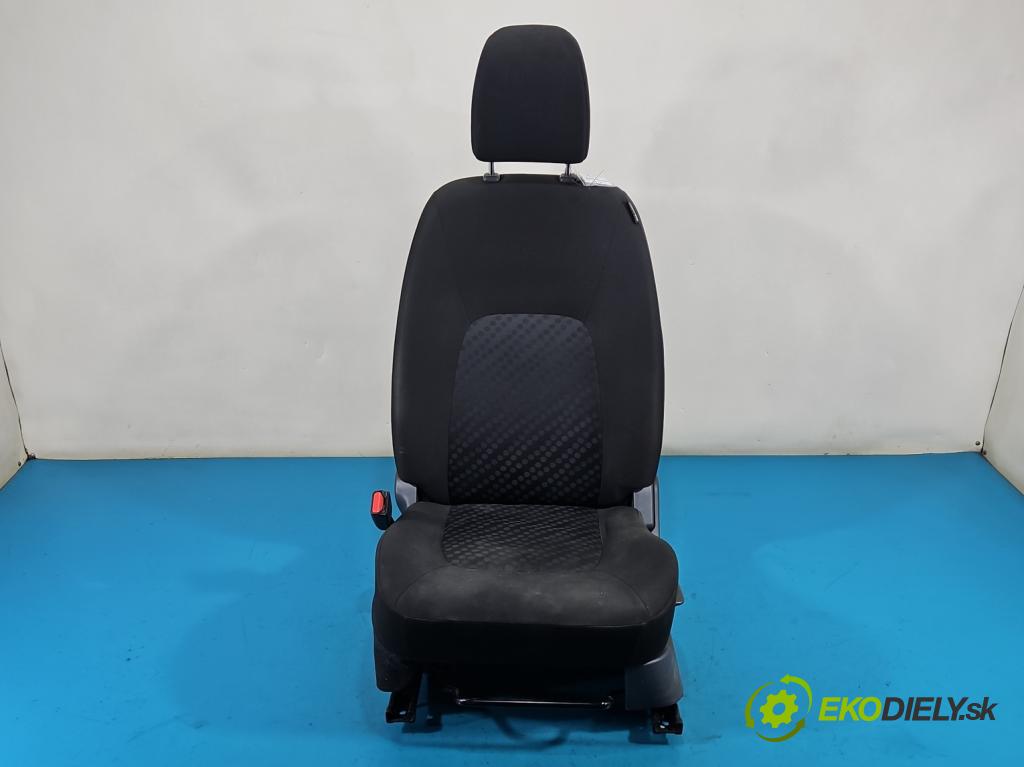 Suzuki Celerio 1.0 12V 68 HP manual 50 kW 998 cm3 5- Sedačka ľavý  (Sedadlo)