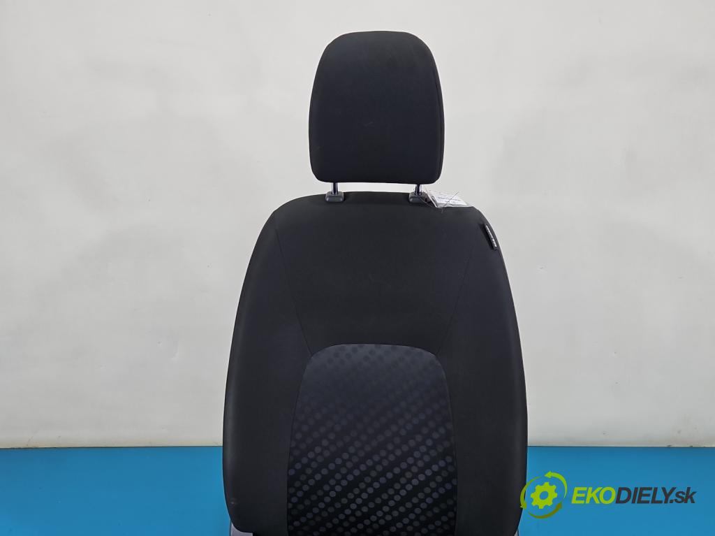 Suzuki Celerio 1.0 12V 68 HP manual 50 kW 998 cm3 5- Sedačka ľavý  (Sedadlo)