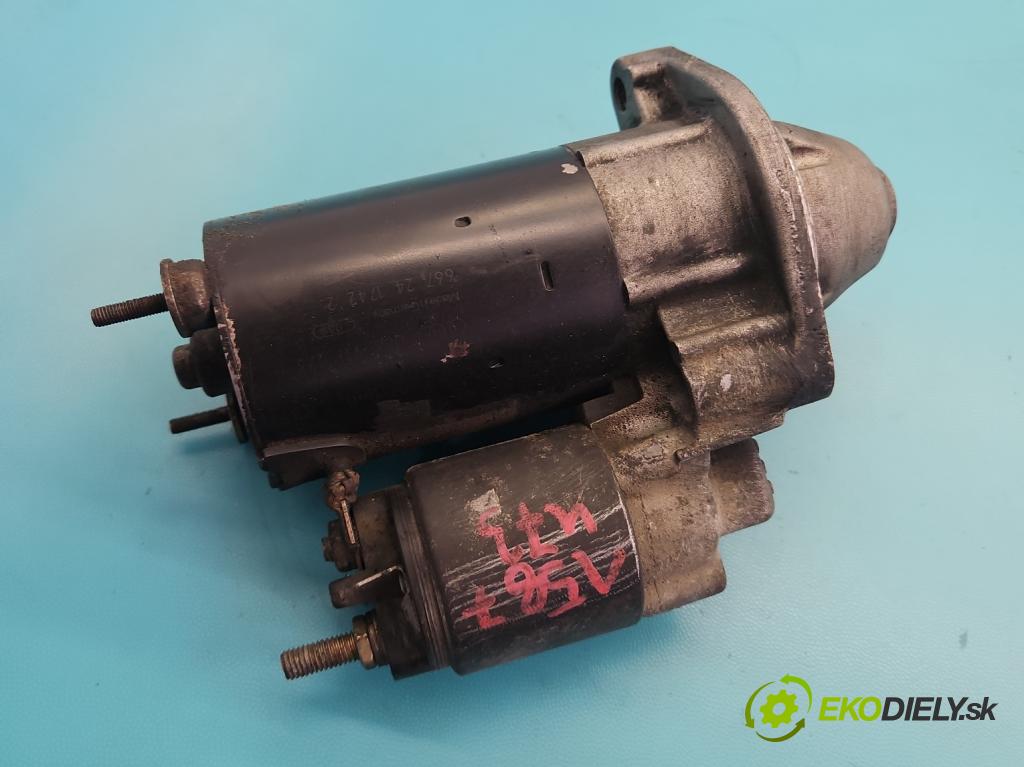 Audi A4 B5 1994-2001 1.8 20V 125 HP manual 92 kW 1781 cm3 4- štartér 058911023B (Štartér)