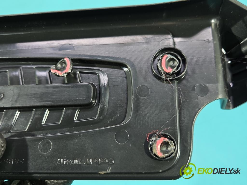 Bmw 3 G20 2018- 2.0 T 156 HP automatic 115 kW 1998 cm3 4- kryt plast 8074417