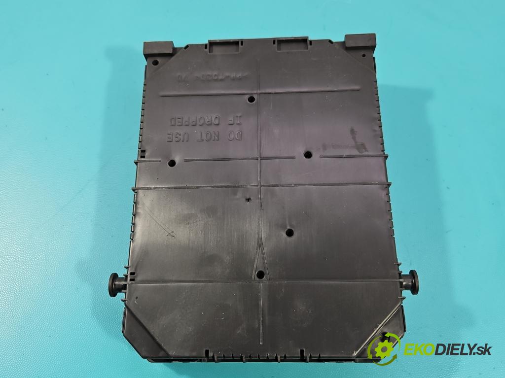 Citroen C3 III 2016-2024 1.2 12V 82 HP manual 60 kW 1199 cm3 5- riadiaca jednotka motora 9800913080