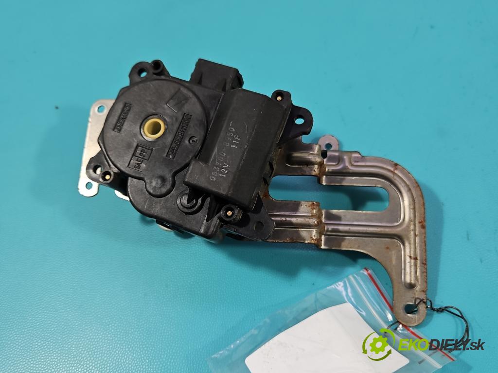 Honda CR-V II 2001-2006 2.2 CTDi: N22A2 140 HP manual 103 kW 2204 cm3 5- motor: kúrenia 063700-8950