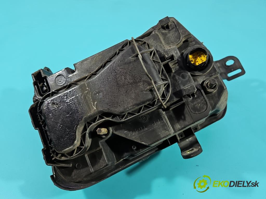 Fiat Panda II 2003-2012 1.2 8V 60 HP manual 44 kW 1242 cm3 5- Reflektor: pravý  (Svetlo predné pravé)