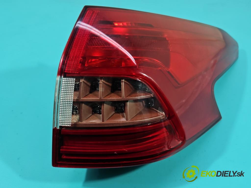 Citroen C5 II 2008-2017 2.0 hdi 140 HP manual 103 kW 1997 cm3 5- svetlo / reflektor zadné pravé VPAX8X-13404-AX (Kľučka dverí ostatné)
