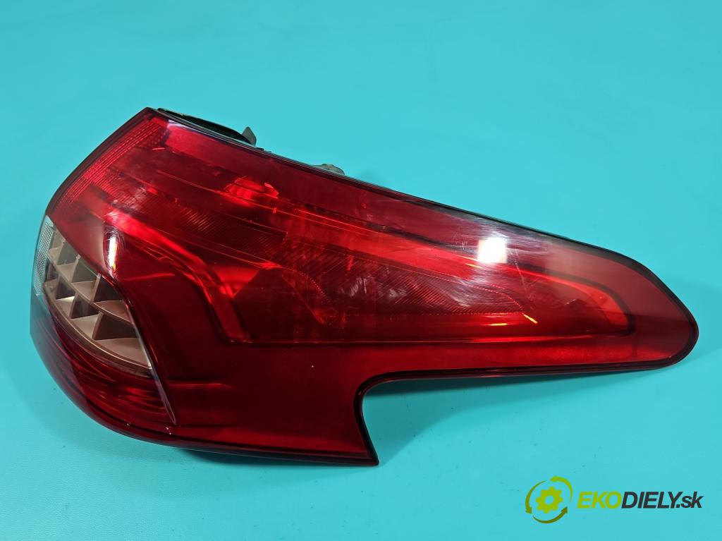 Citroen C5 II 2008-2017 2.0 hdi 140 HP manual 103 kW 1997 cm3 5- svetlo / reflektor zadné pravé VPAX8X-13404-AX (Kľučka dverí ostatné)