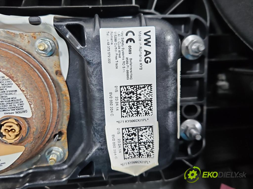 Audi A3 8V 2013-2020 1.8 TFSI 179KM automatic 132 kW 1798 cm3 4- kokpit,přistrojova deska