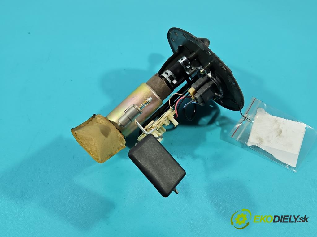 Toyota Corolla E11 1997-2002 1.4 16V 86 HP manual 63 kW 1332 cm3 3- čerpadlo palivo 