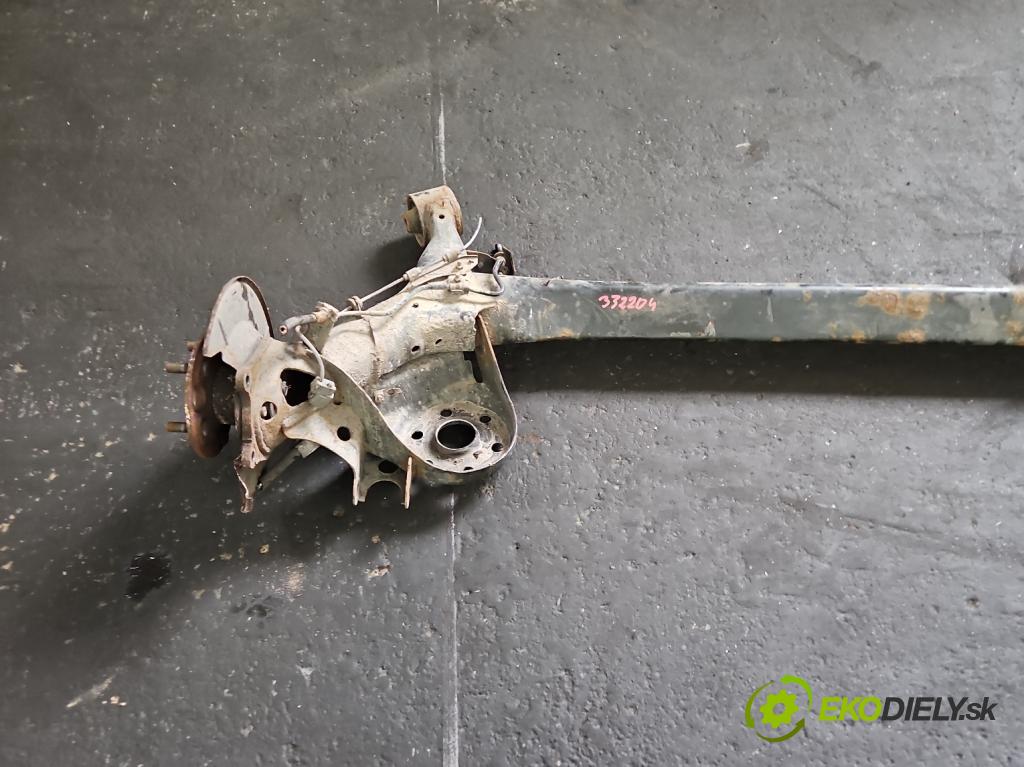 Toyota Auris I 2006-2013 1.3 16V 99 HP manual 73 kW 1329 cm3 5- zadna výstuha (Výstuha zadná)